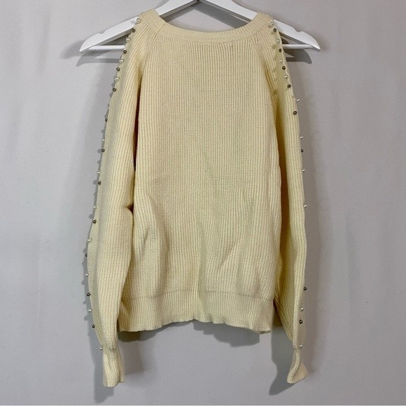 Belle De Jour Women’s Beaded Trim Cutout Shoulder Sweater Cream Size Large NWT - Picture 7 of 7